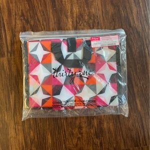 Thirty One Fold Up Family Organizer